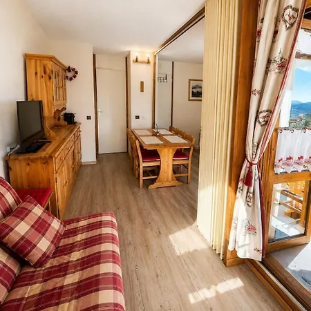 Cosy 4 Pers Avec Terrasse - Classé 2 étoiles * Valmorel
